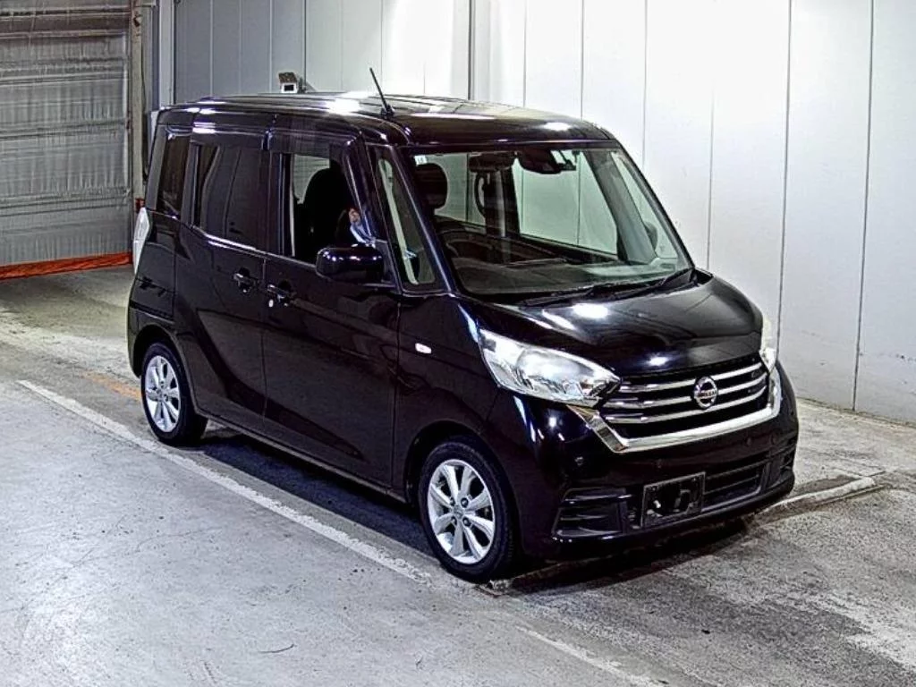 Nissan Dayz Roox B21A 2019